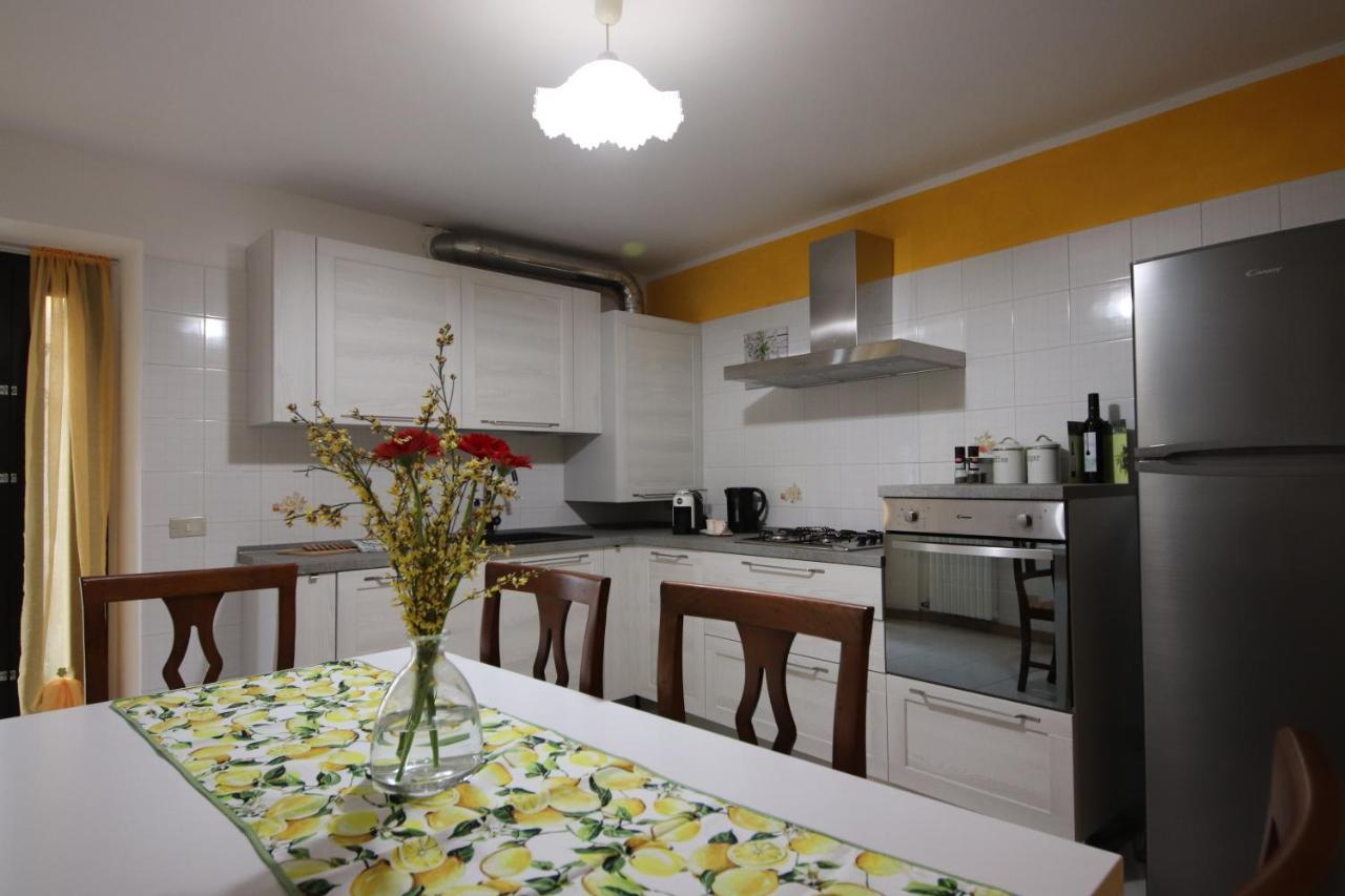 Casa Vacanze Al Borgo Caprino Veronese Extérieur photo